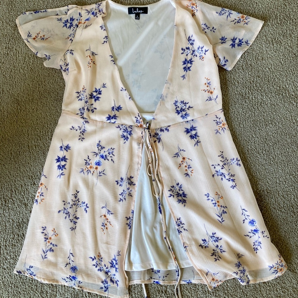 Lulu’s Floral Wrap Dress